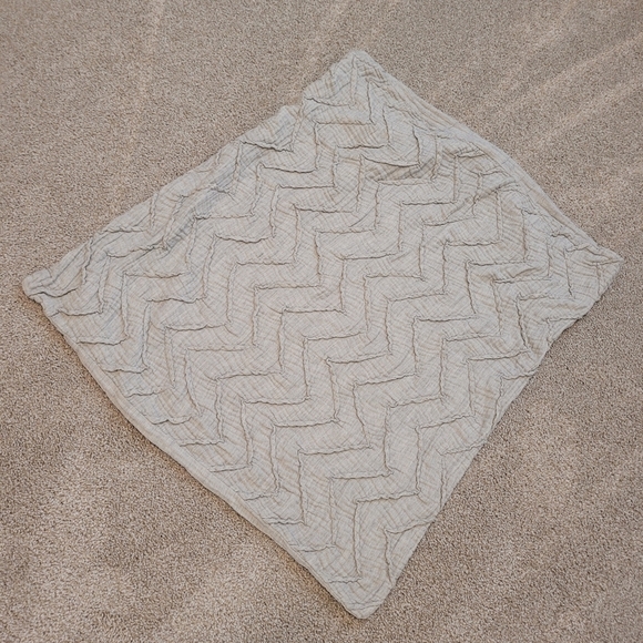 Anthropologie Textured Cheveron Grey Sham - Picture 3 of 9